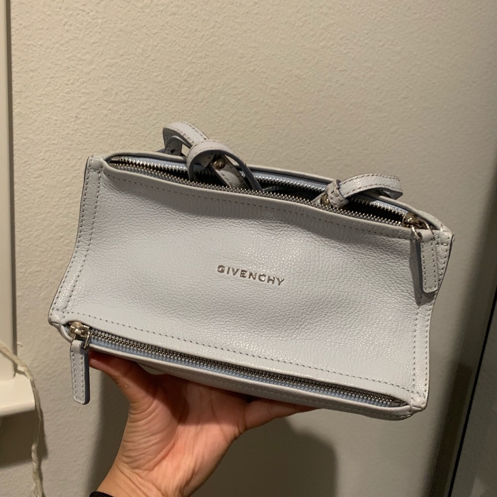 ✨ AUTHENTIC ✨ GIVENCHY MINI PANDORA